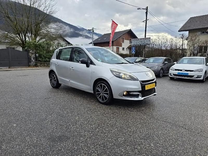 Occasion 2012 Renault Scénic III Bose Edition Monospace | 4 790 € (Prix juste) - Image 1/4