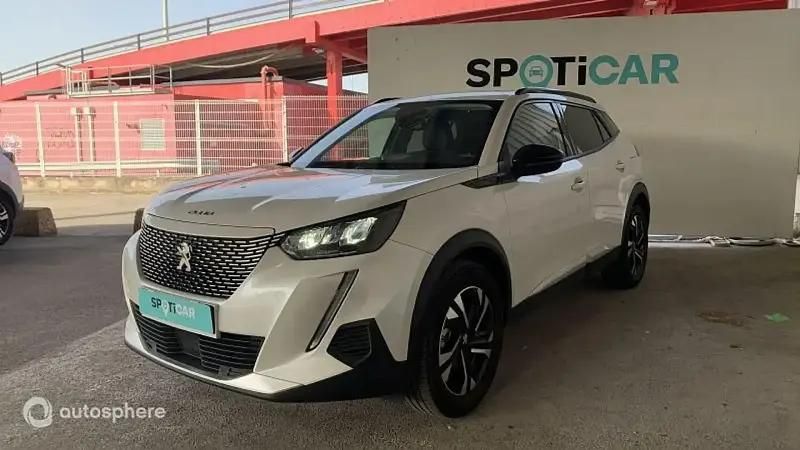 Blanc Utilisé 2022 Peugeot e-2008 Allure SUV | 17 499 € (Prix juste) - Image 1/4