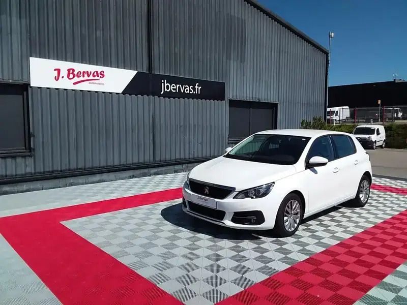 Blanc Utilisé 2019 Peugeot 308 Premium Berline | 11 590 € - Image 1/4