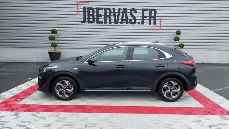 Noir Utilisé 2022 Kia XCeed Active SUV | 19 999 € (Super prix) - Image 1/4
