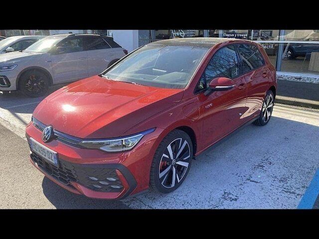 Utilisé 2025 VW Golf VIII GTE | 44 900 € - Image 1/4