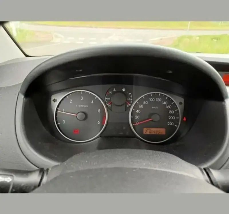 Image 2/4