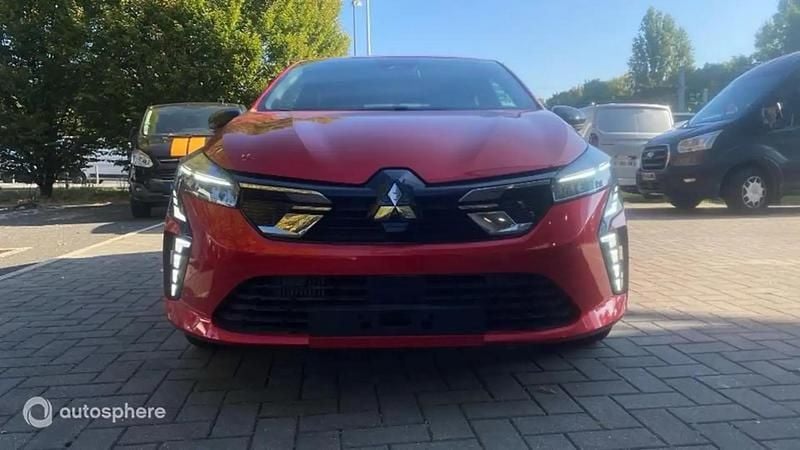 Nouvelle Mitsubishi Colt Intense 92 ch (67 kW) 2025 Rouge Berline
