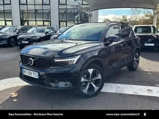 Noir Utilisé 2025 Volvo XC40 SUV | 42 900 € - Image 1/4