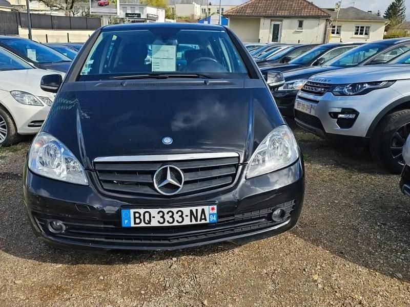 Noir Utilisé 2011 Mercedes A160 Classic | 4 700 € - Image 1/4