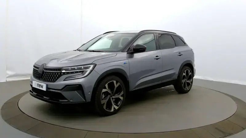 Gris Utilisé 2023 Renault Austral Iconic Esprit Alpine SUV | 34 999 € (Prix juste) - Image 1/4