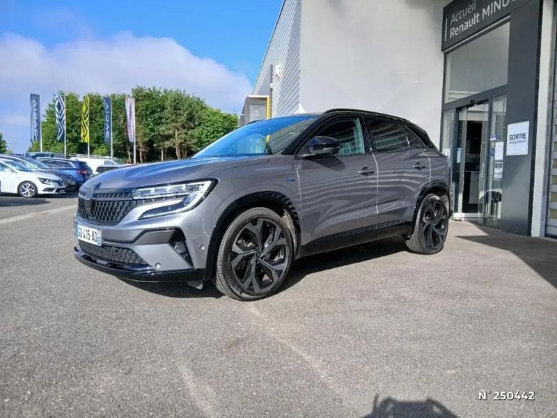 Gris Utilisé 2023 Renault Austral Iconic Esprit Alpine SUV | 35 999 € (Prix juste) - Image 1/4