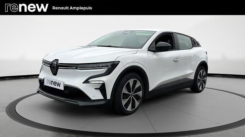 Blanc Occasion 2022 Renault Megane E-Tech Evolution Berline | 18 990 € - Image 1/4