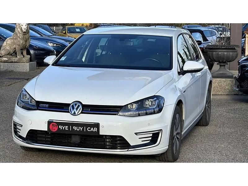 Blanc Occasion 2015 VW Golf VII GTE Berline | 13 490 € - Image 1/4