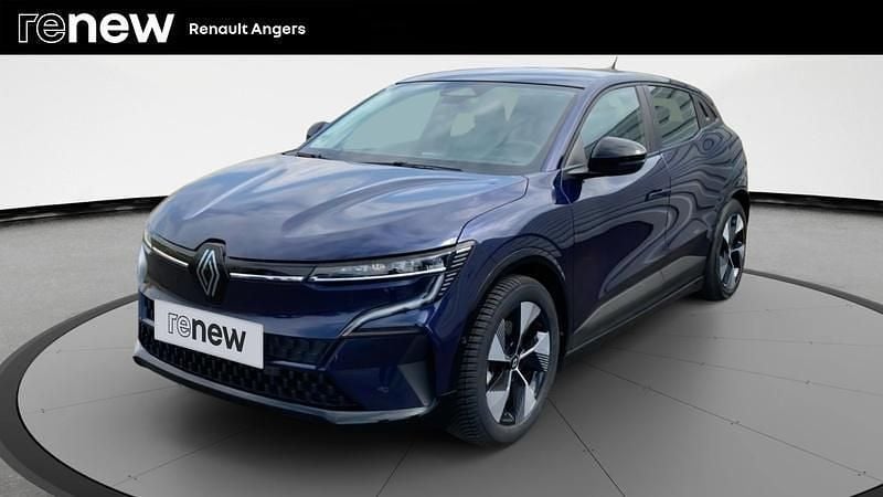 Bleu Utilisé 2023 Renault Mégane Equilibre SUV | 25 390 € (Prix juste) - Image 1/4
