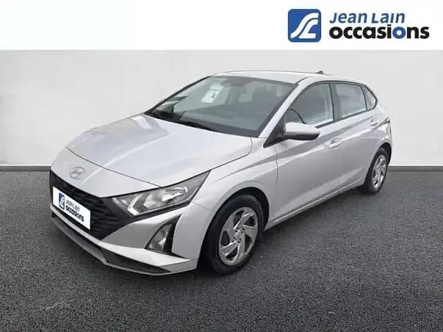 Gris Occasion 2024 Hyundai i20 Berline | 17 190 € (Prix juste) - Image 1/4