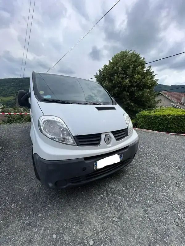 Utilisé 2011 Renault Trafic Van | 9 200 € (Bon prix) - Image 1/4