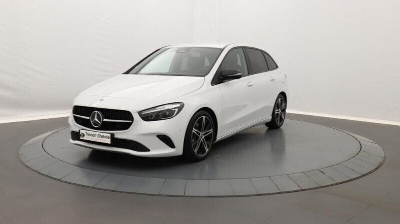 Occasion Mercedes B180 2023 Orange Monospace