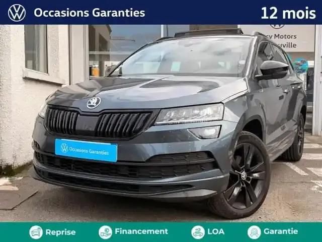 Gris météore Utilisé 2020 Skoda Karoq SportLine SUV | 25 890 € (Prix juste) - Image 1/4