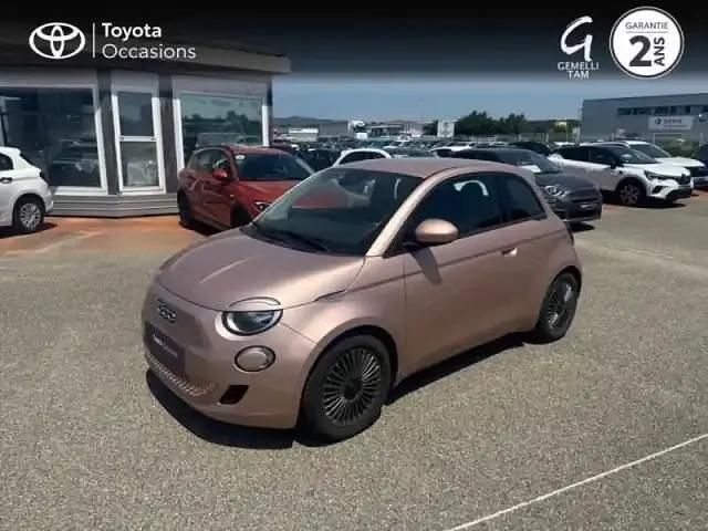 Occasion Fiat 500e 2022 Rose gold métal Berline