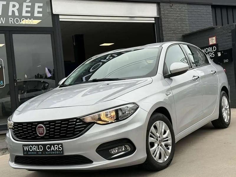 Argent Utilisé 2016 Fiat Tipo Berline | 7 990 € (Super prix) - Image 1/4