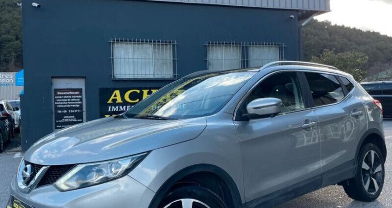 Utilisé 2015 Nissan Qashqai SUV | 11 990 € (Bon prix) - Image 1/4