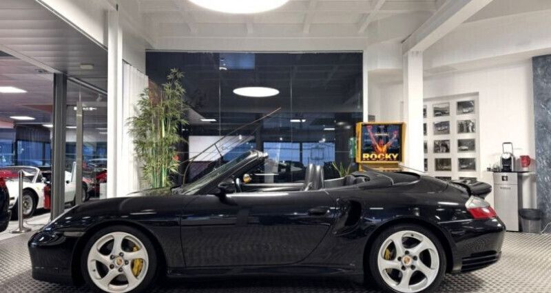 Utilisé 2004 Porsche 911 Cabriolet | 68 900 € - Image 1/4