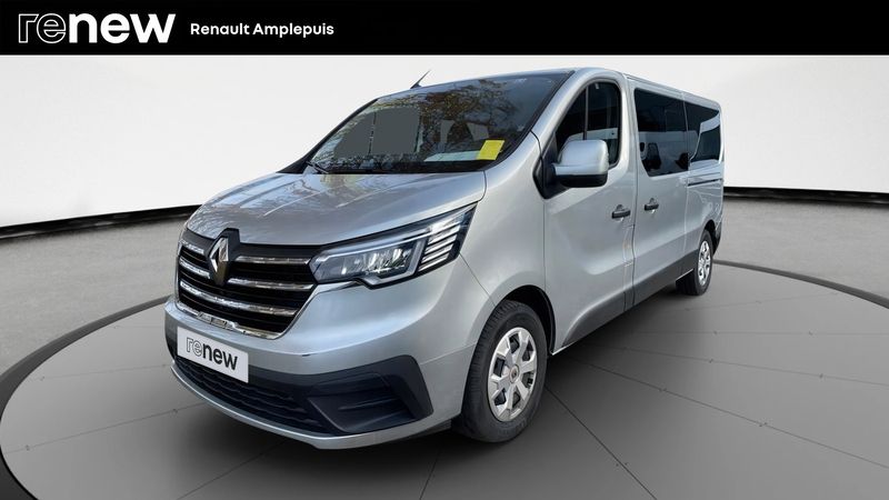 Gris Utilisé 2023 Renault Trafic Intens Van | 36 590 € (Prix juste) - Image 1/4