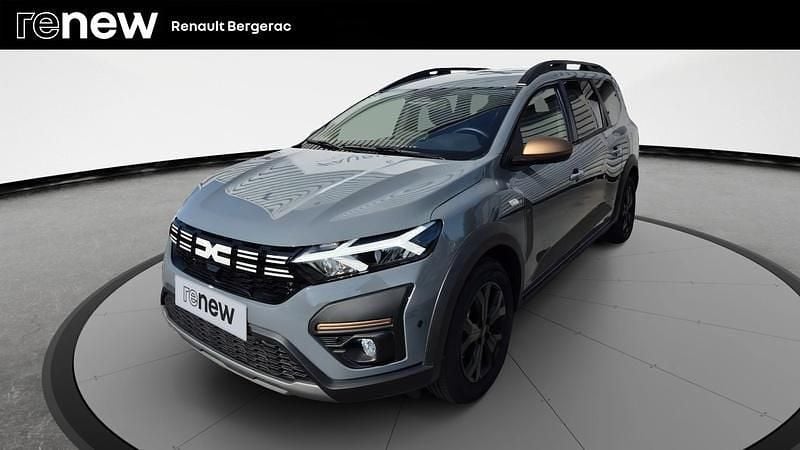 Gris Utilisé 2025 Dacia Jogger Extreme Monospace | 22 490 € (Prix juste) - Image 1/4