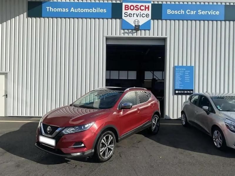 Rouge Utilisé 2020 Nissan Qashqai N-Connecta SUV | 18 995 € (Prix juste) - Image 1/4