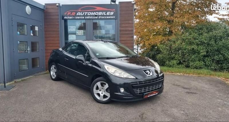 Utilisé 2011 Peugeot 207 CC Cabriolet | 4 990 € (Prix juste) - Image 1/4