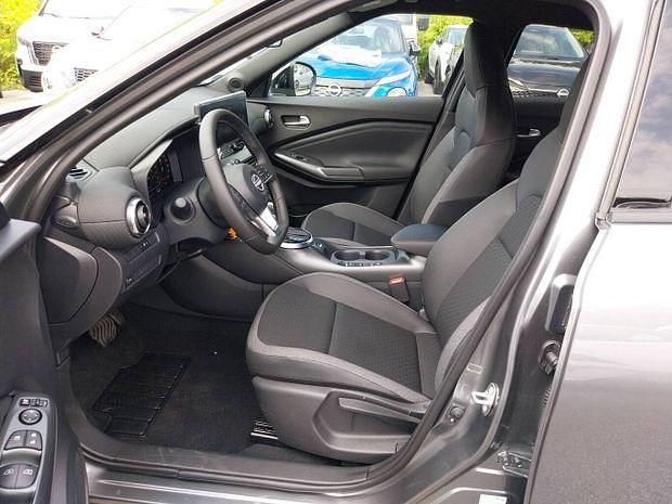 Gris Nouvelle 2025 Nissan Juke N-Connecta SUV | 28 500 € (Prix cher) - Image 1/4
