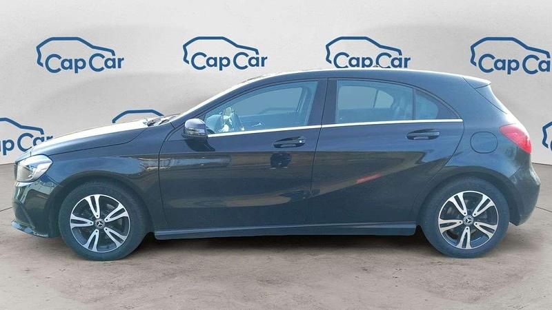 Occasion Mercedes 180 Business 109 ch (80 kW) 2017 Noir Berline