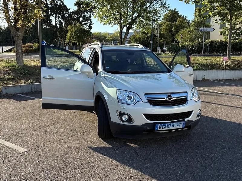 Beige Occasion 2012 Opel Antara Cosmo SUV | 9 999 € - Image 1/4