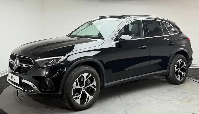 Noir Utilisé 2023 Mercedes GLC300 Avantgarde SUV | 52 490 € (Bon prix) - Image 1/4