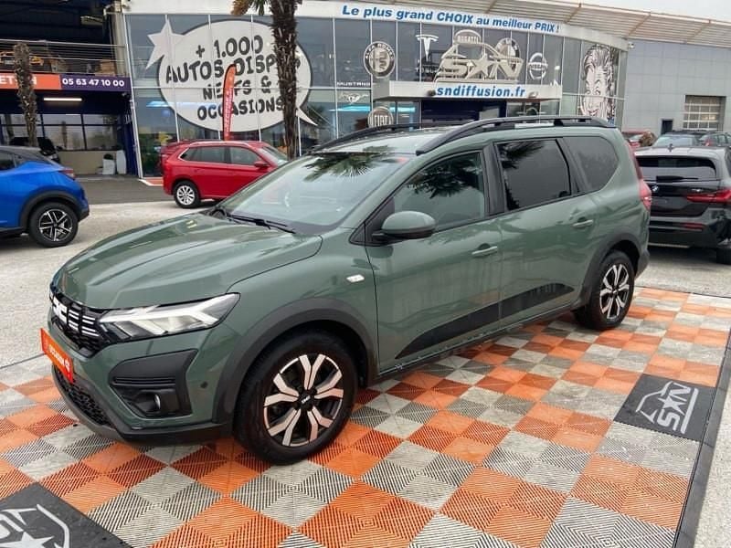 Occasion Dacia Jogger Expression 110 ch (80 kW) 2024 Vert Monospace