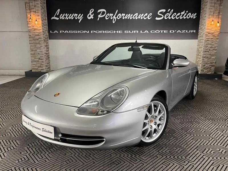 Gris Utilisé 2000 Porsche 911 Carrera 4 Cabriolet Cabriolet | 32 990 € - Image 1/4
