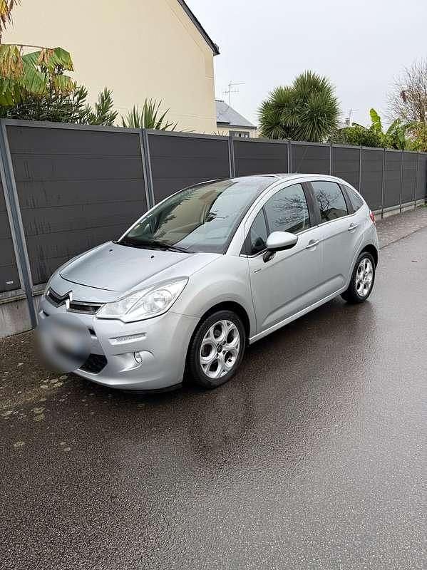 Occasion Citroën C3 Exclusive 90 ch (66 kW) 2013 Berline