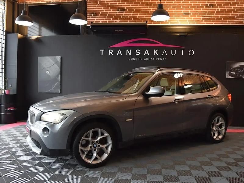 Gris Occasion 2011 BMW X1 Sport Line SUV | 10 990 € - Image 1/4