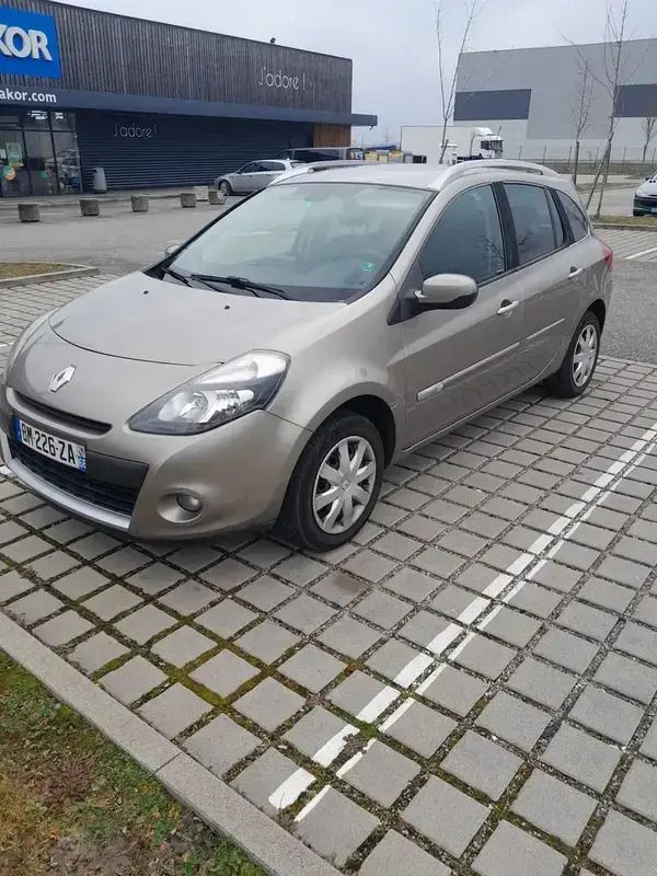 Image 2/4