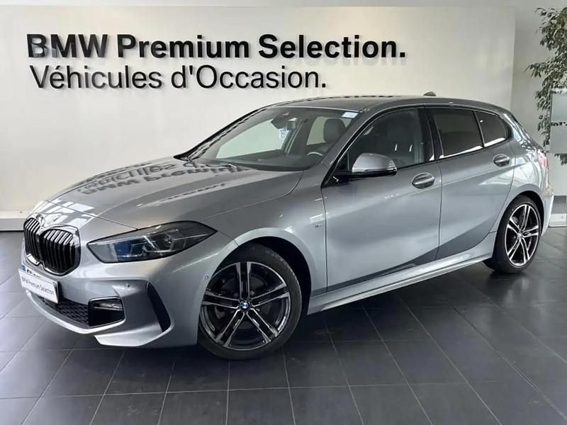 Gris Utilisé 2022 BMW 118 M Sport Citadine | 26 990 € (Prix juste) - Image 1/4