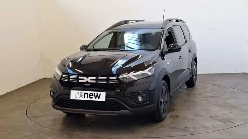 Noir Nouvelle 2025 Dacia Jogger Expression SUV | 20 950 € (Prix juste) - Image 1/4