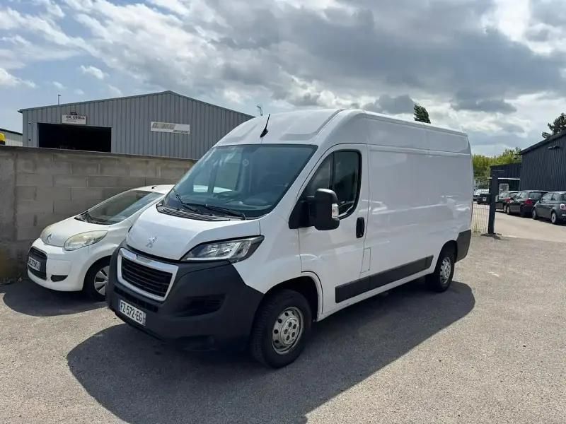 Blanc Utilisé 2021 Peugeot Boxer S Van | 10 900 € (Prix cher) - Image 1/4