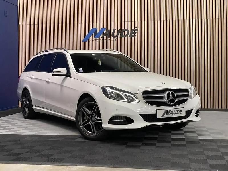 Blanc Utilisé 2015 Mercedes E400 Avantgarde Break | 28 990 € - Image 1/4