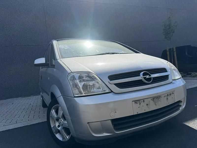 Utilisé 2005 Opel Meriva Enjoy Monospace | 1 200 € - Image 1/4