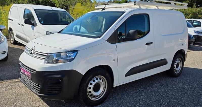 Blanc Utilisé 2019 Citroën Berlingo Monospace | 8 325 € - Image 1/4