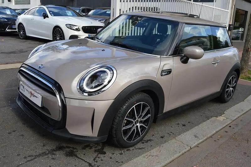 Gris Occasion 2021 Mini Cooper Citadine | 17 990 € (Bon prix) - Image 1/4