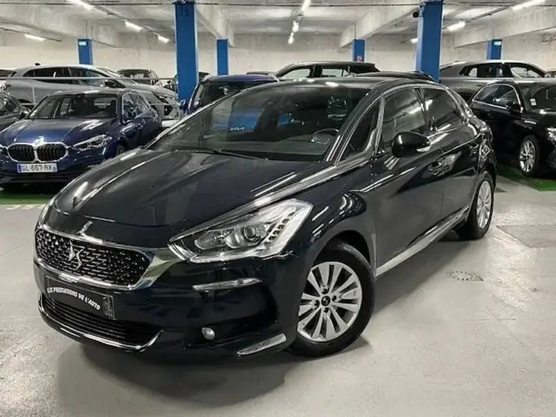 Gris Utilisé 2016 DS Automobiles DS5 Be Chic Citadine | 11 900 € - Image 1/4