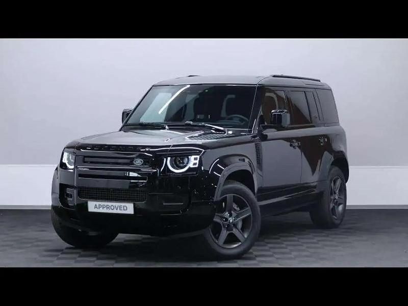 Noir Utilisé 2025 Land Rover Defender SE Dynamic SUV | 79 990 € - Image 1/4