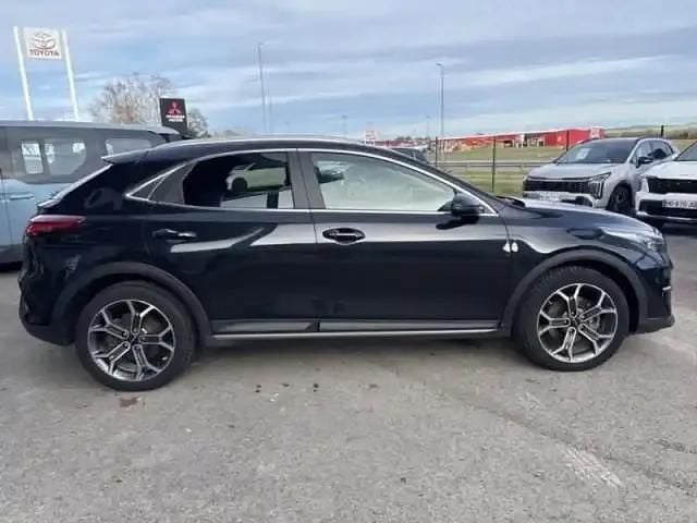 Occasion Kia XCeed 105 ch (77 kW) 2022 Noir basalte métallisé SUV