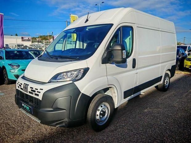 Blanc Utilisé 2025 Fiat Ducato S Van | 31 990 € (Prix assez cher) - Image 1/4
