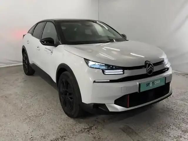 Occasion Citroën e-C4 11 kW (15 ch) 2025 Blanc okénite (m)  toit noir perla Berline