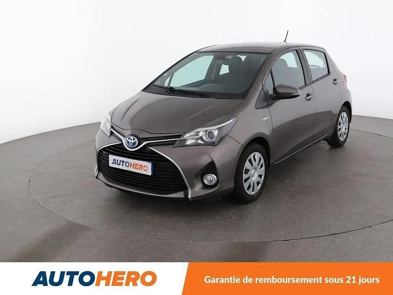 Gris Occasion 2016 Toyota Yaris Hybrid Citadine | 12 990 € (Prix juste) - Image 1/2
