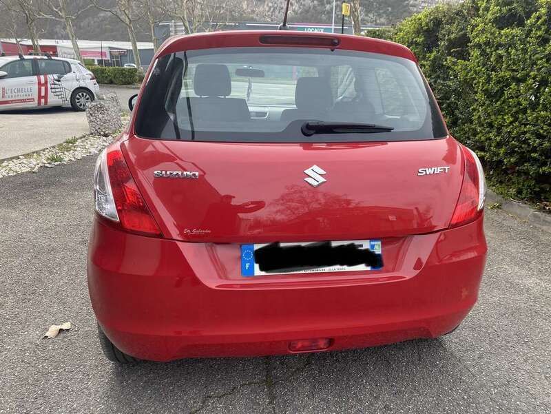 Image 4/4
