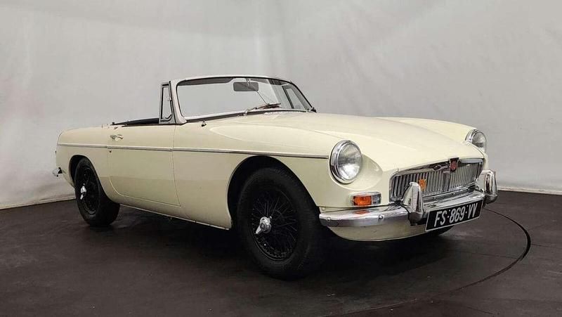 Occasion MG B 1967 Blanc Cabriolet
